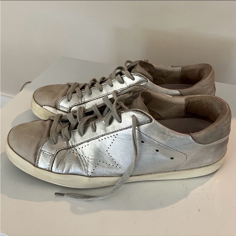 GOLDEN GOOSE SUPERSTAR